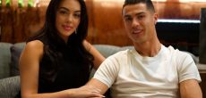 Years have passed, but people still suspect that Rodriguez approached Ronaldo with a purpose. Photo: IG.